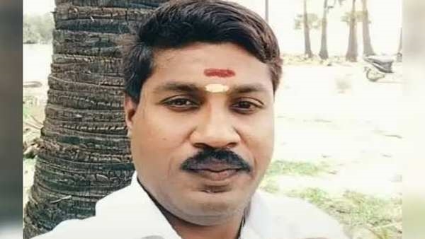 அசிங்கப்படுத்தினார்கள் 