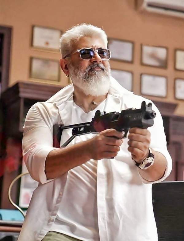 நடிகர்களின் ரோல் நடிகர்களின் ரோல்