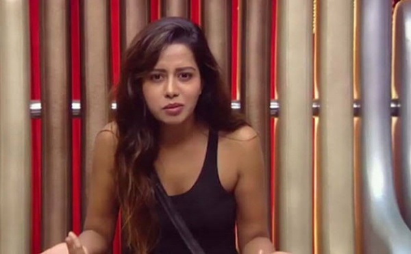 ரியாலிட்டி ஷோவில்