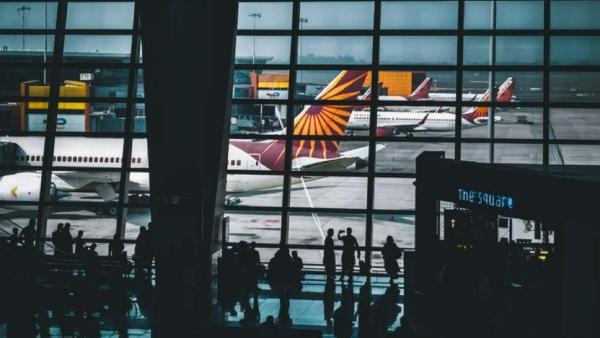 துன்புறுத்தினார்கள் 