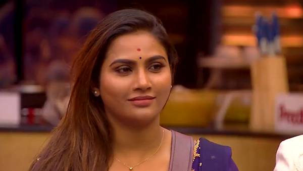 தப்பித்த மைனா 