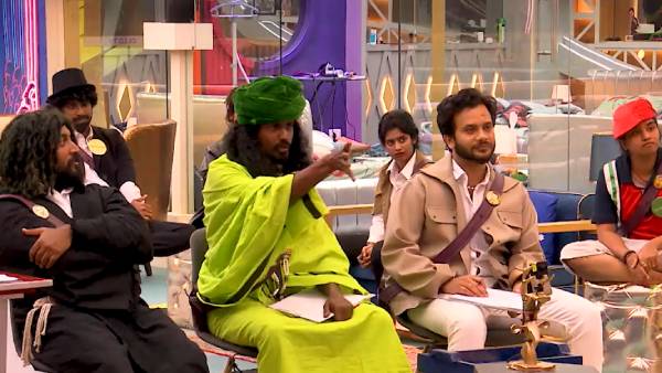 திறமையை காட்டுறாங்களாம் 