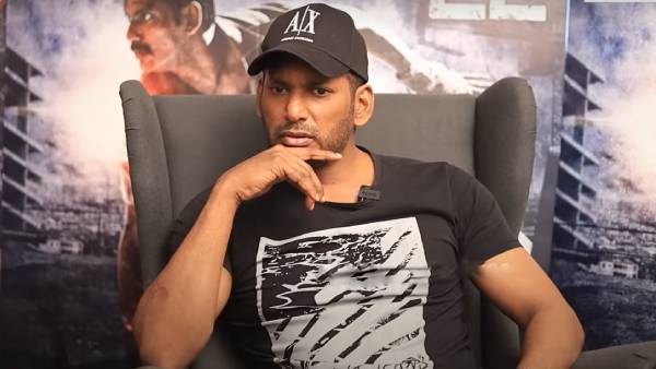  நான் வில்லன் இல்லை 