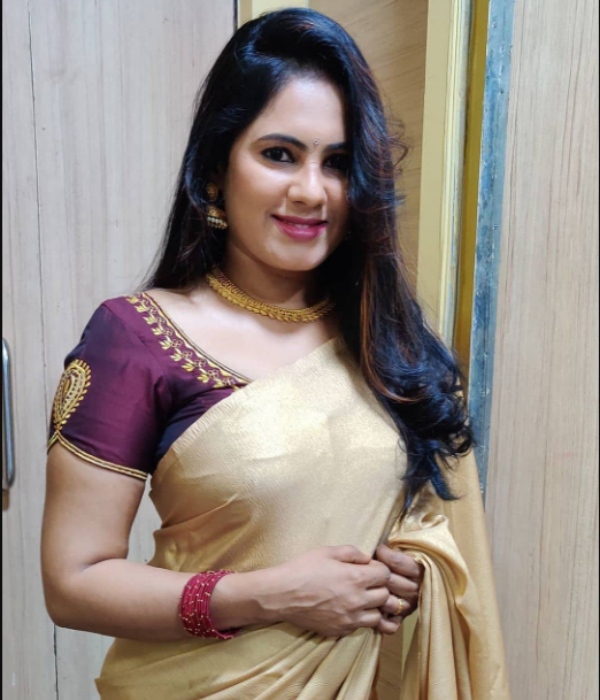 பணத்துக்காக என்ன வேணும்னாலும் பண்ணுவியா?