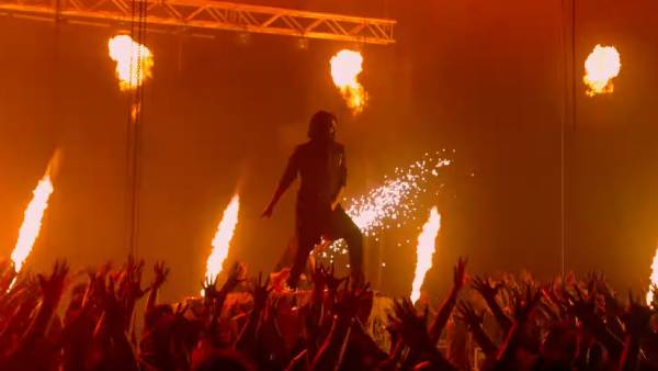 ஆட்டம் பாட்டம் ஆரவாரம்