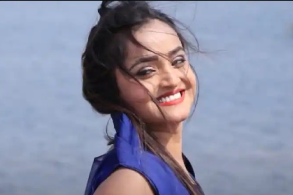 போலீஸார் விசாரணை 