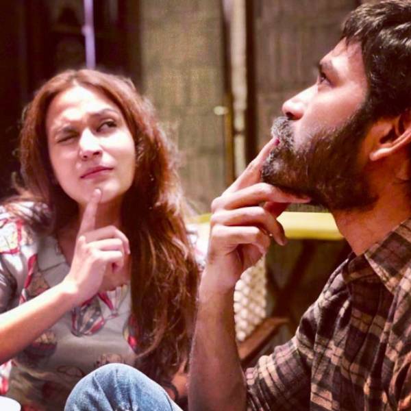 தோழி என வாழ்த்திய தனுஷ்