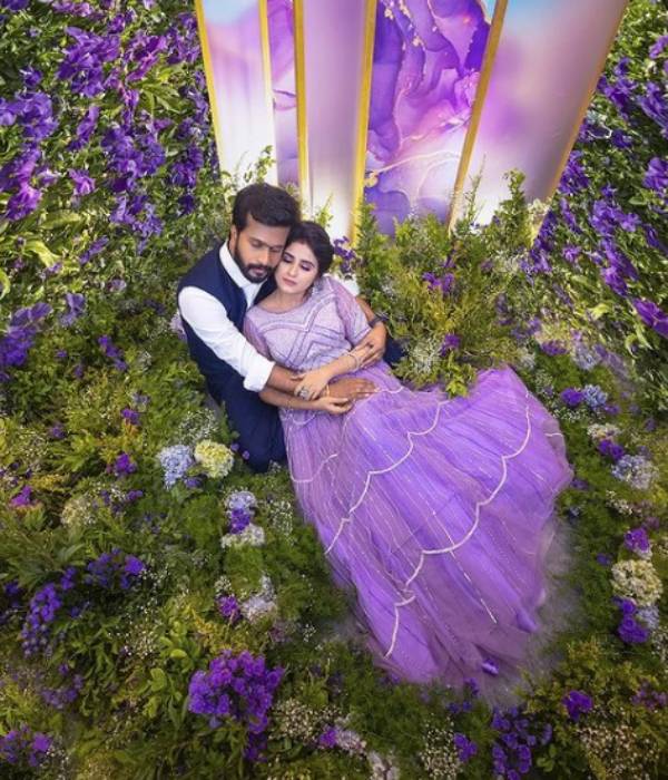 மாலத்தீவில் ஹனிமூன்