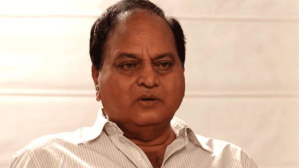 மகனும் தயாரிப்பாளர் மகனும் தயாரிப்பாளர்