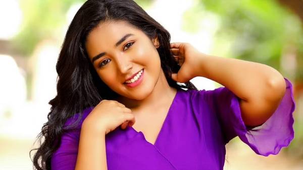 அட்ஜஸ்ட் பண்ண சொன்னாங்க அட்ஜஸ்ட் பண்ண சொன்னாங்க