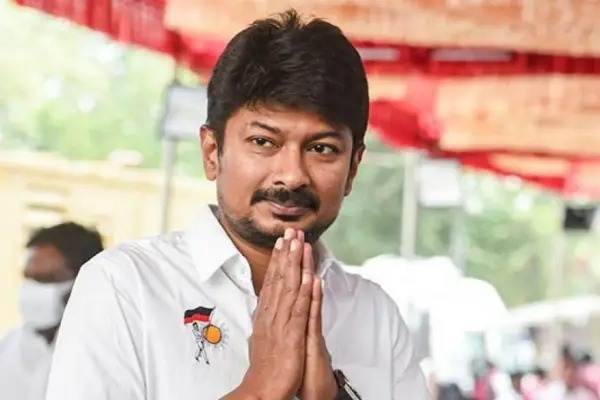 உதயநிதி கிட்டே பேசுறேன் உதயநிதி கிட்டே பேசுறேன்