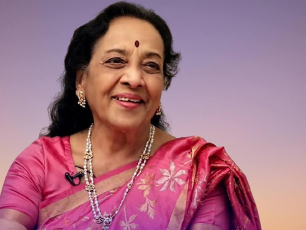 அரசியலிலும்