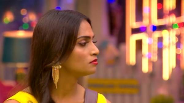 சூப்பர் ஸ்டார் ஷிவின்