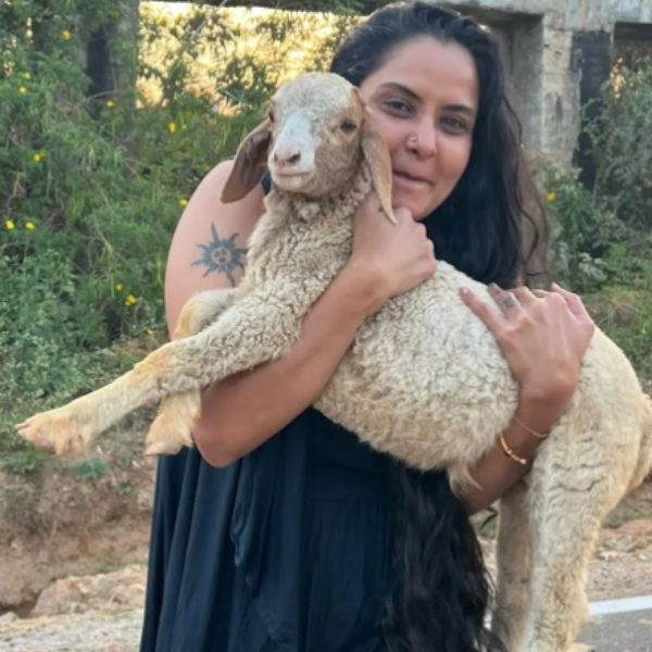 விவாகரத்து செய்தார்