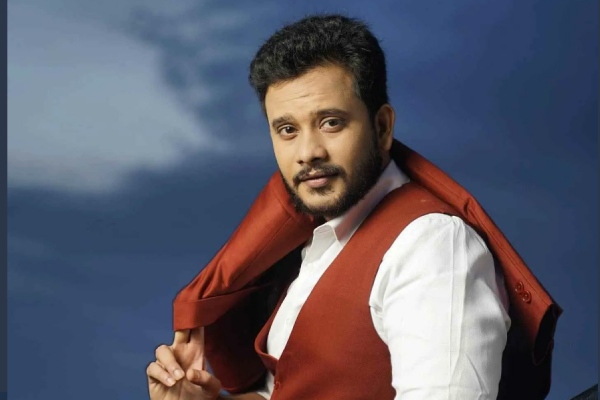 மணிகண்டன் மணிகண்டன்