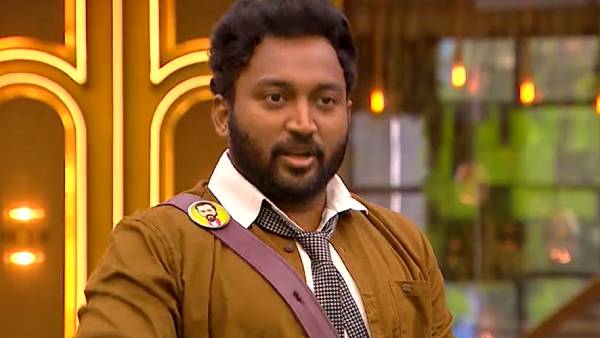 வச்சு செய்வேன் 