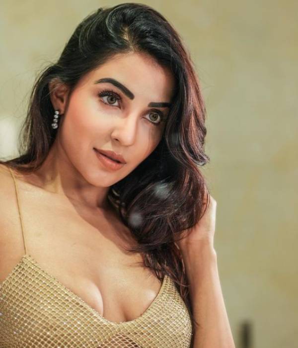 பார்வதி நாயர்