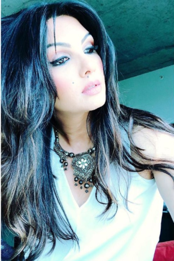 8 ஆண்டுகளும் நரகம் 