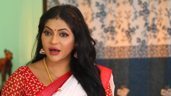 பார்லருக்கு செல்லும் பாக்கியா -ராதிகா 