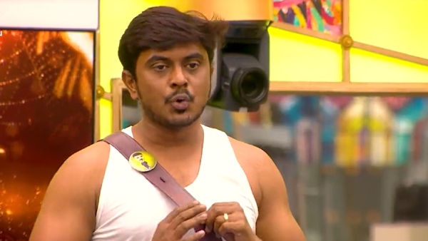 கிண்டலடிக்கும் பேன்ஸ்