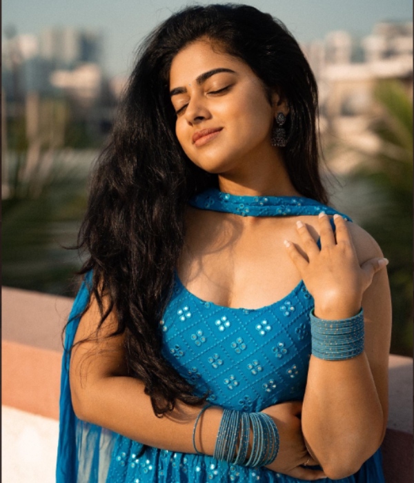 வெந்து தணிந்தது காடு 