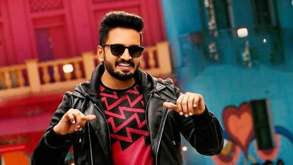 நடிகர் சந்தானம் நடிகர் சந்தானம்