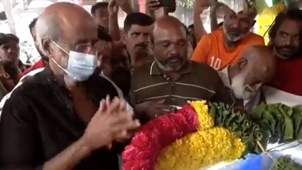 அரசியலிலும் 