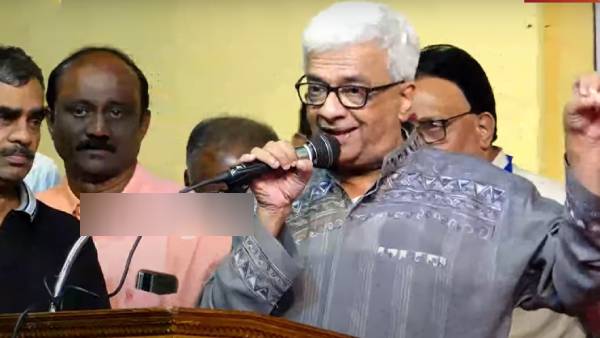  ஒரேயொரு சூப்பர் ஸ்டார் தான்