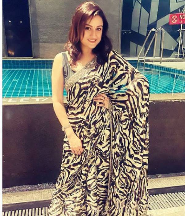 Fall வெப் தொடரில்