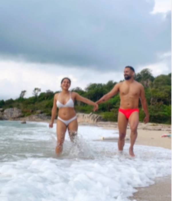 பூஜா கர்ப்பம் 