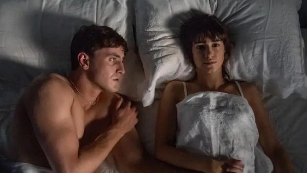 3. செக்ஸ் எஜுகேஷன் 