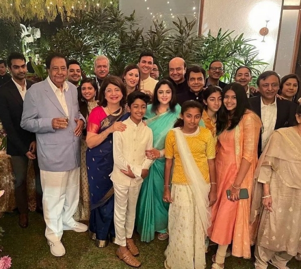 குடும்ப விழாவில் ஜோதிகா 