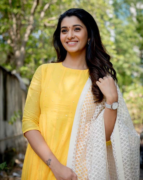 எதார்த்தமான நடிகை