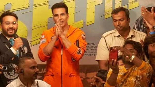  எதிர்பார்ப்பில் ரசிகர்கள்