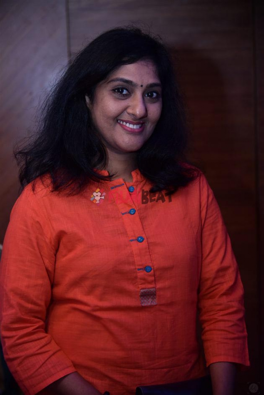 திருமண நாளிலேயே விவாகரத்து 