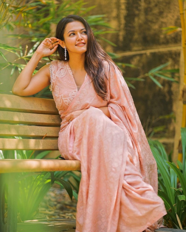 பீஸ்ட் அபர்ணா தாஸ் 