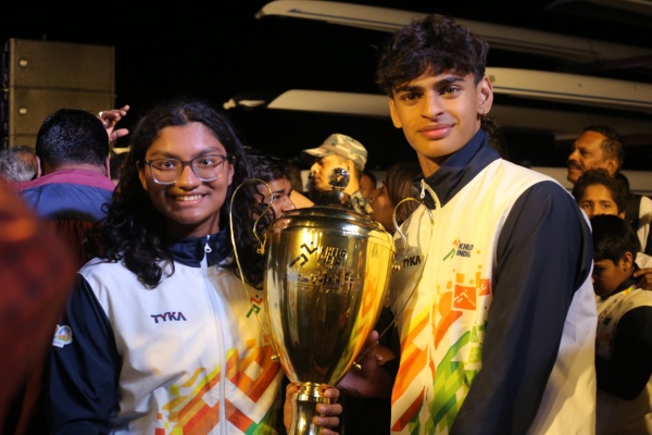 5 தங்கப் பதக்கங்கள்