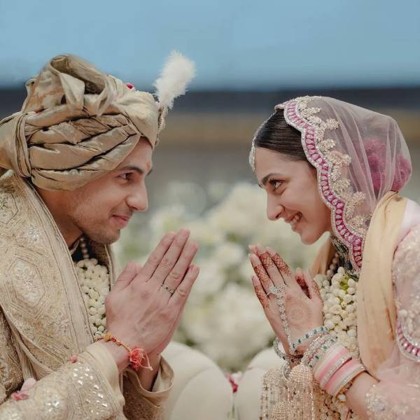 டிரெண்டாகும் திருமண புகைப்படங்கள்