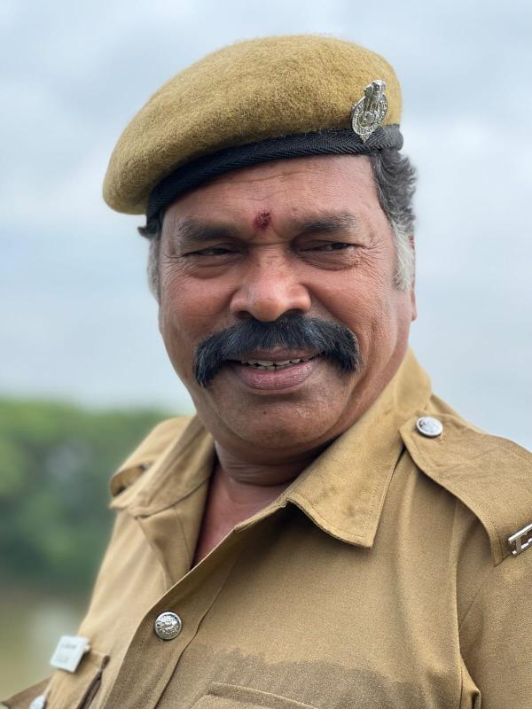  ரசிகர்கள் கண்ணீர் 