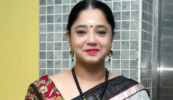 நடிகை ஐஸ்வர்யா