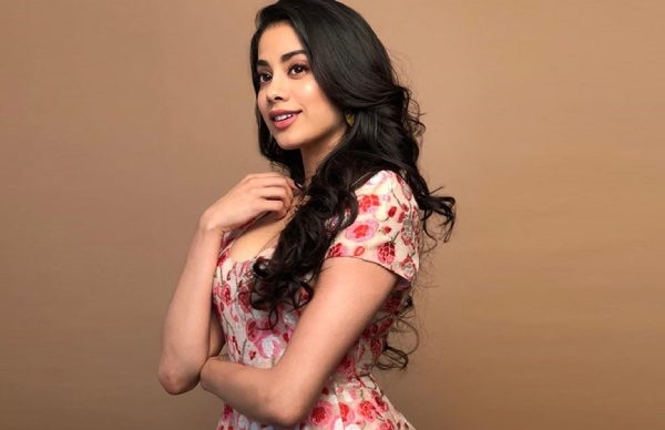 பாலிவுட் நடிகை ஜான்வி கபூர் 