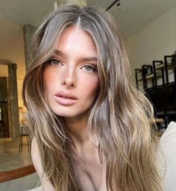 19 வயது பெண் 