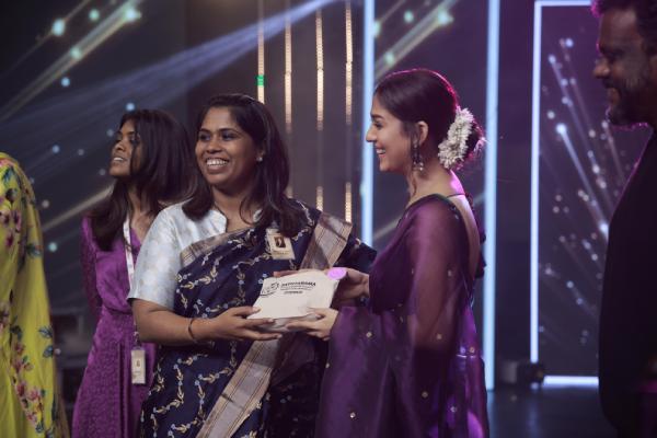 மாணவிகளுக்கான ஸ்ட்ரெந்த் 