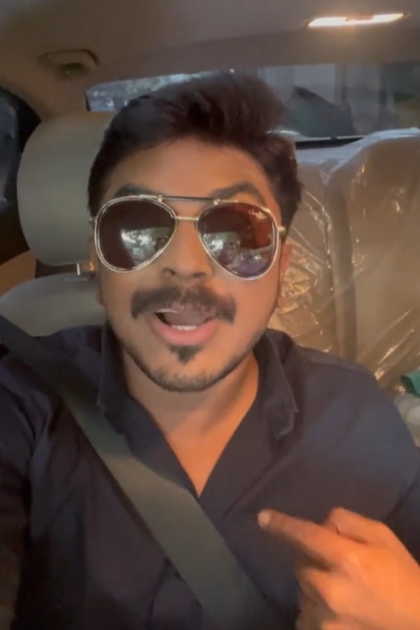 பிக் பாஸ் டைட்டிலுக்கு ஆப்பு? பிக் பாஸ் டைட்டிலுக்கு ஆப்பு?