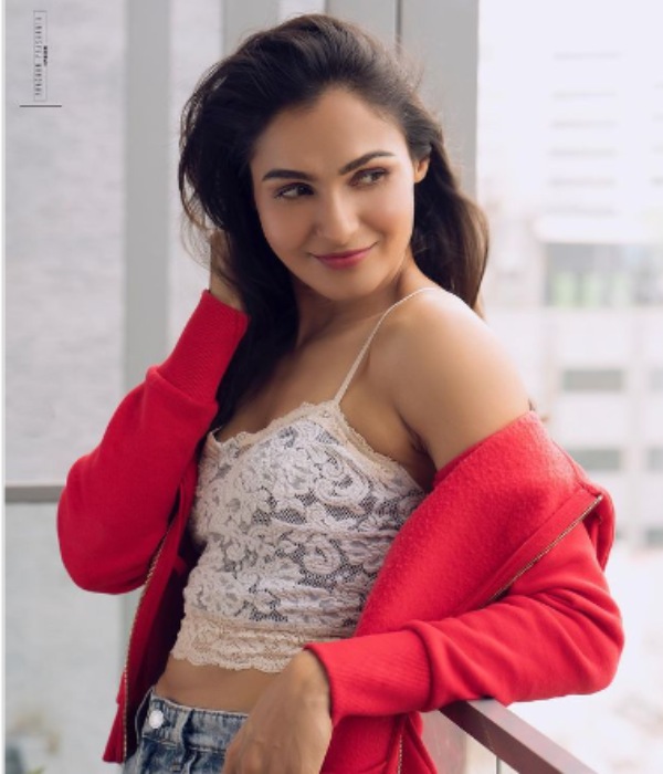 முக்கியமான கதாபாத்திரத்தில்