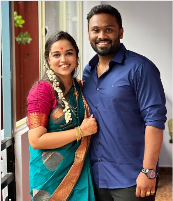 6 வருட காதல் 6 வருட காதல்