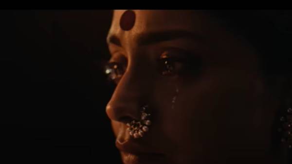 ராணியாக ஸ்ரேயா