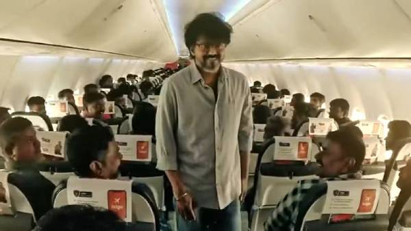 காஷ்மீர் சென்ற படக்குழு காஷ்மீர் சென்ற படக்குழு