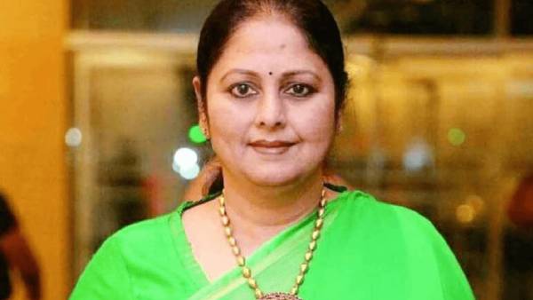 விஜய்யின் அம்மா விஜய்யின் அம்மா