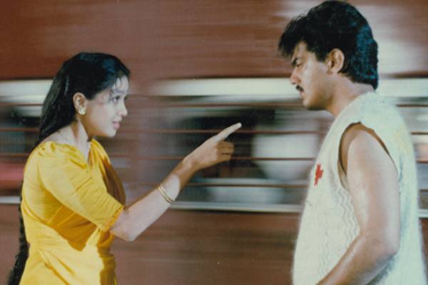 பார்க்காத காதல்: பார்க்காத காதல்: